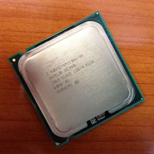 Intel Xeon 3060 2.4GHz 4MB 1066MHz SLACD CPU LGA775 Dual Core Processor
