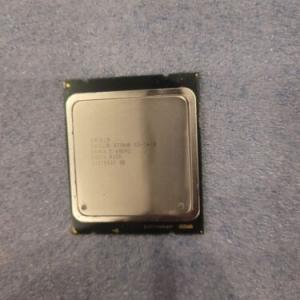 Intel Xeon E5-2670 SR0KX 8-Core 2.6GHz 3.3Ghz Socket LGA 2011 CPU Processor 115W