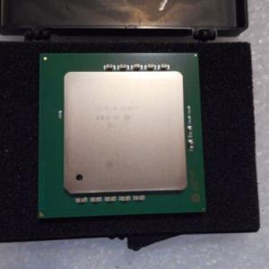 NEW Intel.Processor Xeon Dual-Core 2.80GHz\4M Bus Speed 800 MHz Socket 60 SL8MA