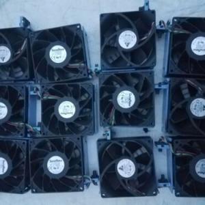 Dell Poweredge 2600 Server  Cooling